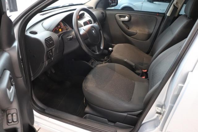 CORSA 1.4 MPFI PREMIUM SEDAN 8V FLEX 4P MANUAL - Foto 10