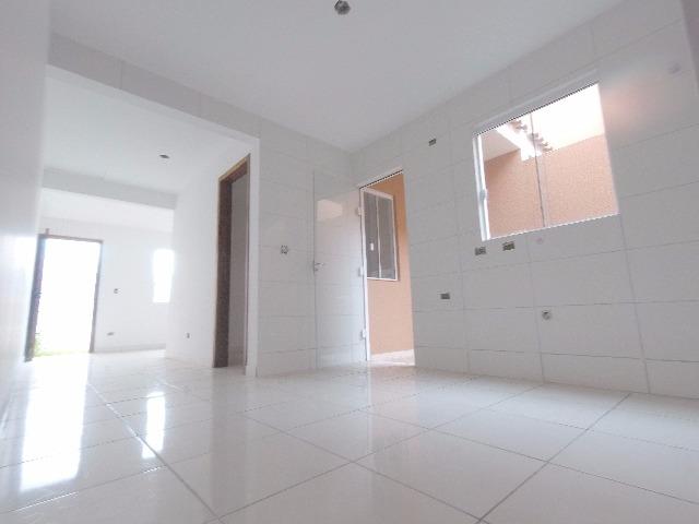 Linda casa com dois quartos e documentação inclusa, preparação para ático - Foto 5
