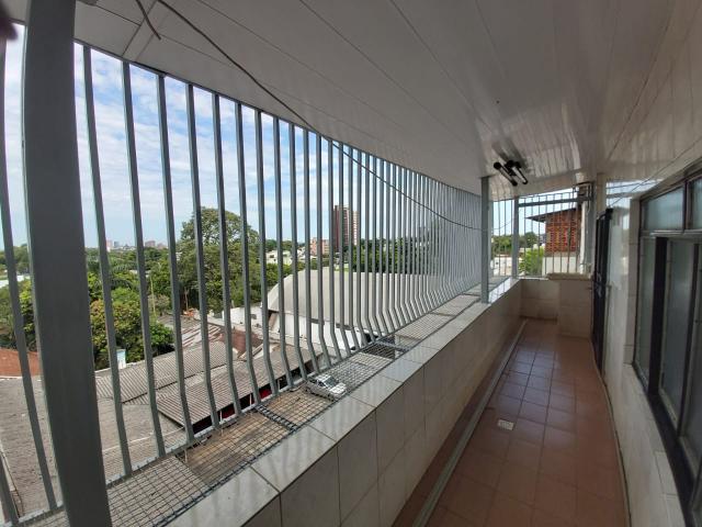 Alugo apto 100m2, 03 quartos - Foto 5