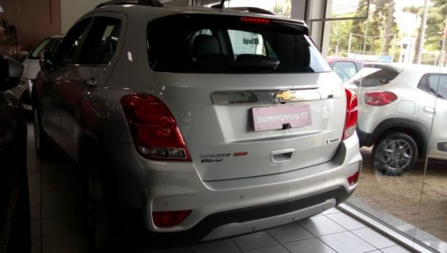 CHEVROLET TRACKER PREMIER 4X2 1.4 TURBO AT6 Prata 2017/2018 - Foto 3