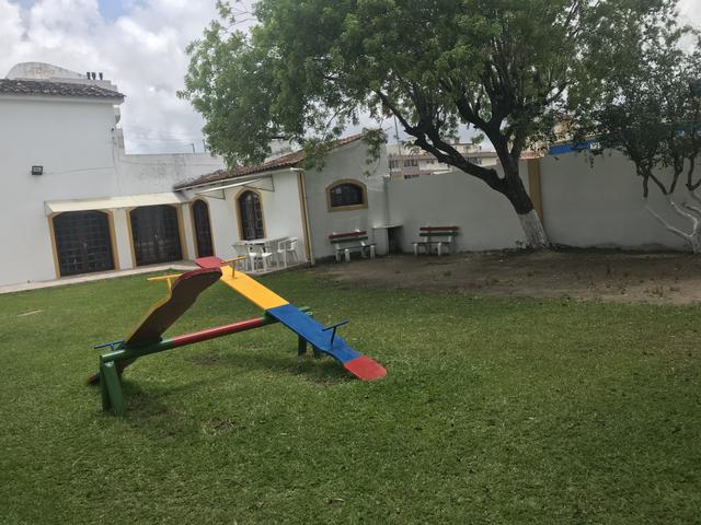 Apto central em condomínio fechado - Foto 4
