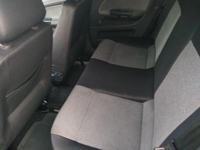 Gol 1.6 G6 - Foto 3