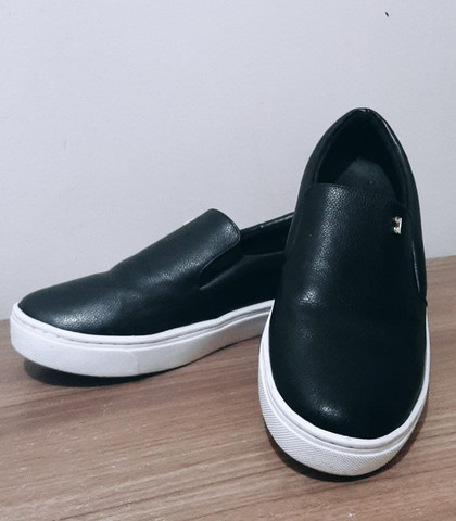 slip on preto santa lolla