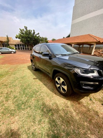COMPASSA LONGITUDE 4X4 COM PACOTE PREMIUM