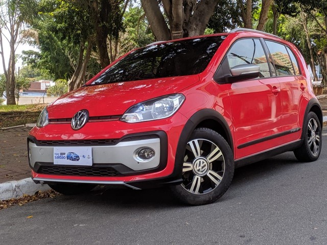 VW UP CROSS TSI 2018