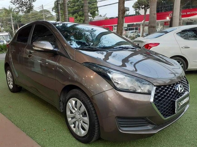 HYUNDAI HB20 1.0 COMFORT PLUS 12V FLEX 4P MANUAL