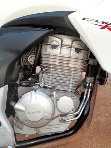 MOTO CB300 2014 FLEX BRANCA