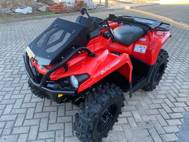 QUADRICICLO CANAM 570