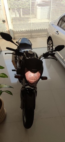 VENDO MOTO HONDA CB 300