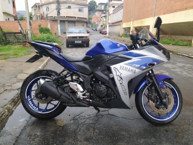 YAMAHA R3 2016