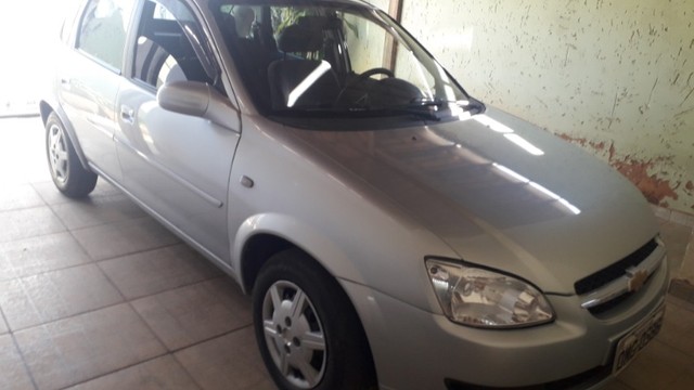 CORSA CLASSIC 2012/2013 COR PRATA COMPLETO