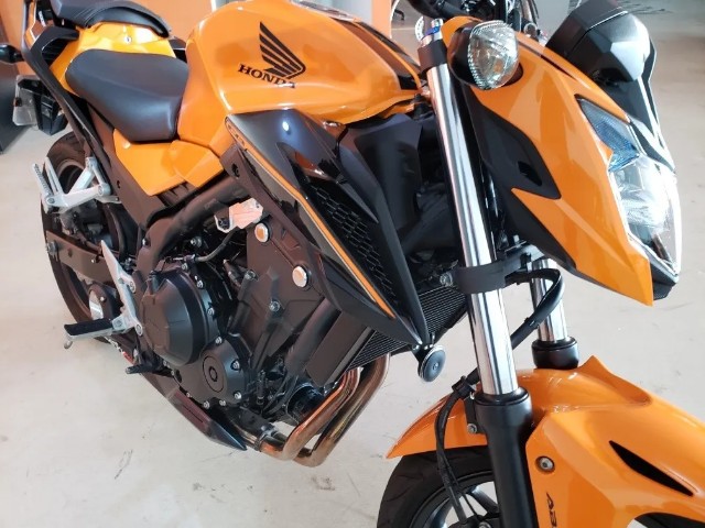 HONDA CB 500F 2018- BELÍSSIMA