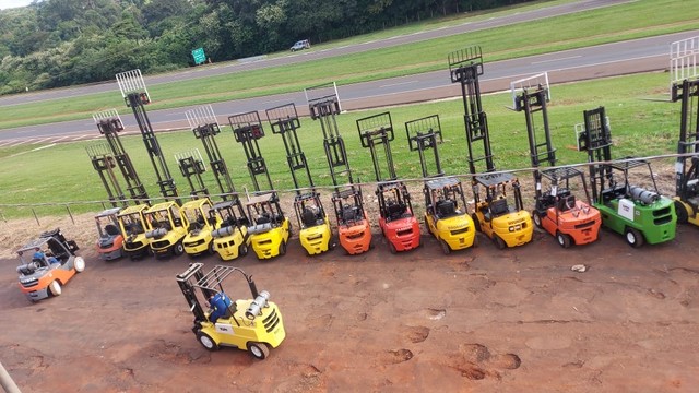 Empilhadeira Clark TW25 1,25t no estado - Foto 4