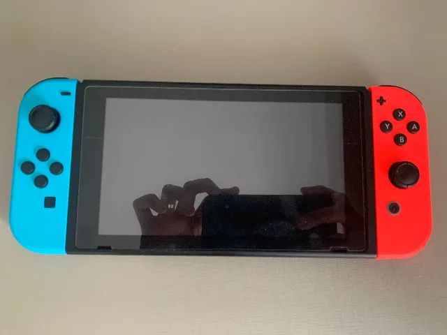 Nintendo Switch Cinza + 3 Jogos  Console de Videogame Nintendo