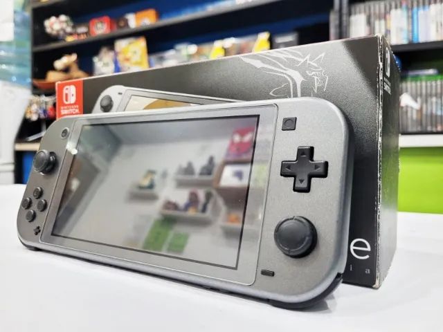 Comprei um Nintendo Switch Lite versão especial do Pokemon Dialga e Pa