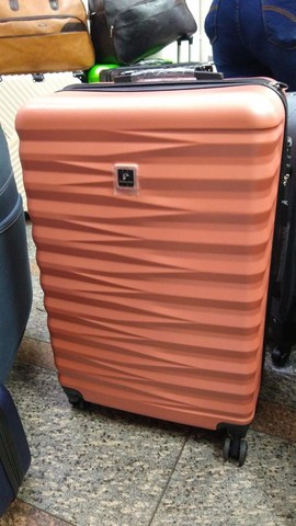 MALA DE VIAGEM 23KG DE RODINHAS R$370,00 - Foto 2