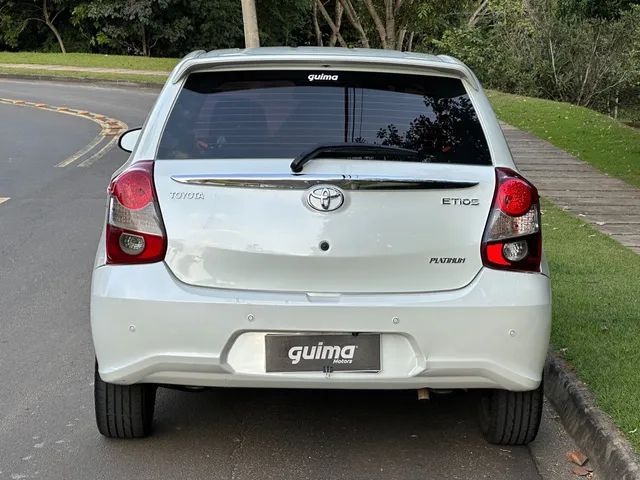 Etios Platinum 2018  - Foto 5