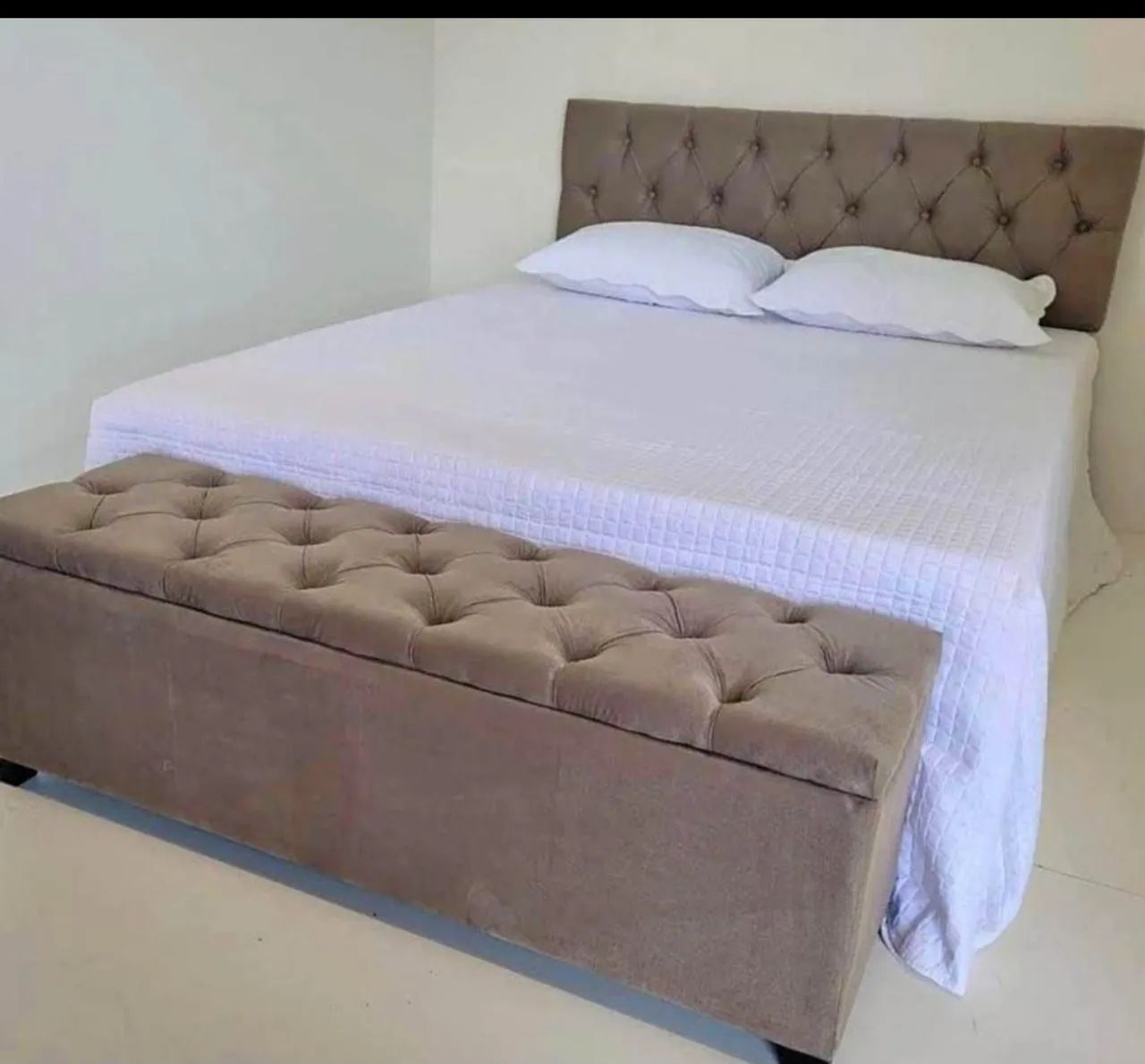Cama casal  com recamier  cabeceira  e colchão  molas  pokt