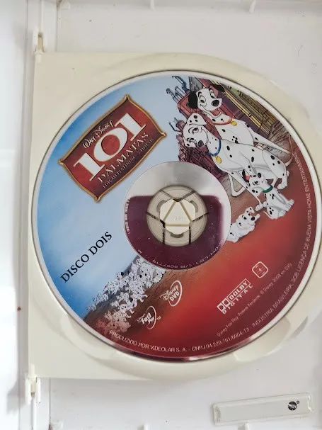 DVD Duplo - 101 Dalmatas - Edi ção Platinum - 2 Discos - Disney - Foto 4