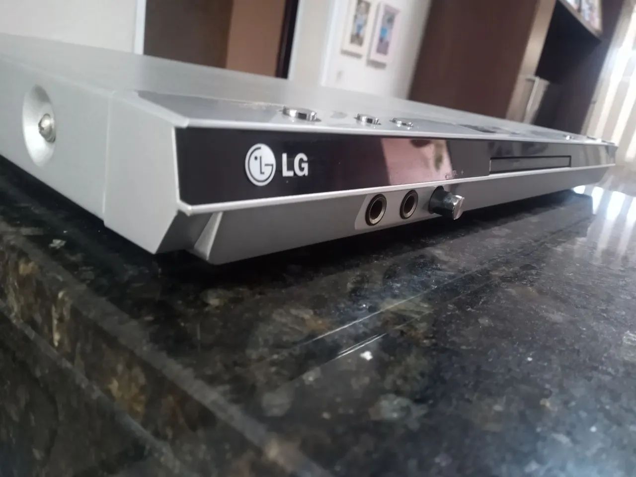 DVD LG c/ karaoke  - Foto 3