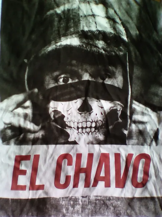 Camiseta chaves