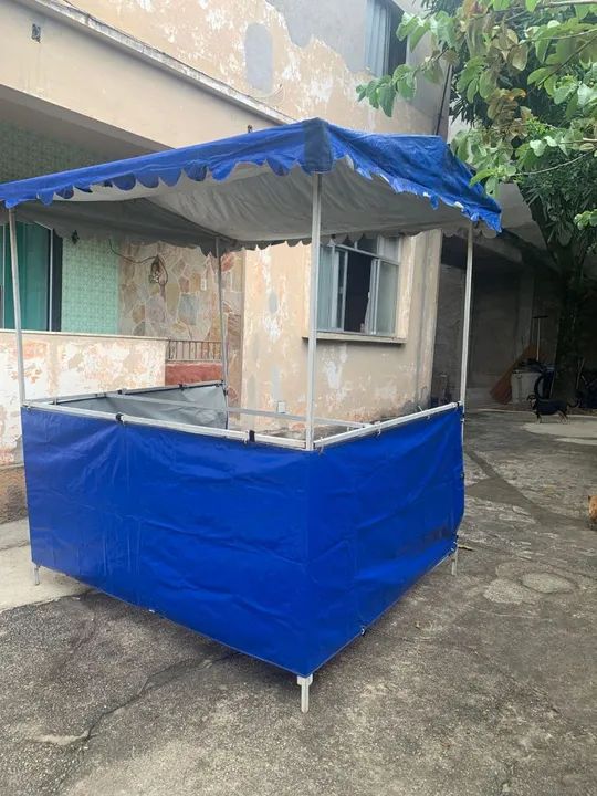 Vendo uma barraquinha 