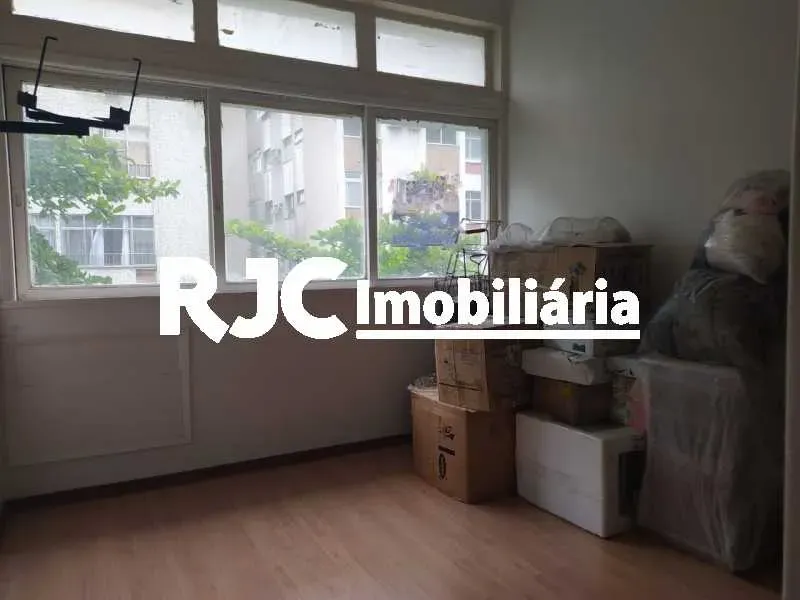 Apartamento - Padrão / Residencial / Tijuca