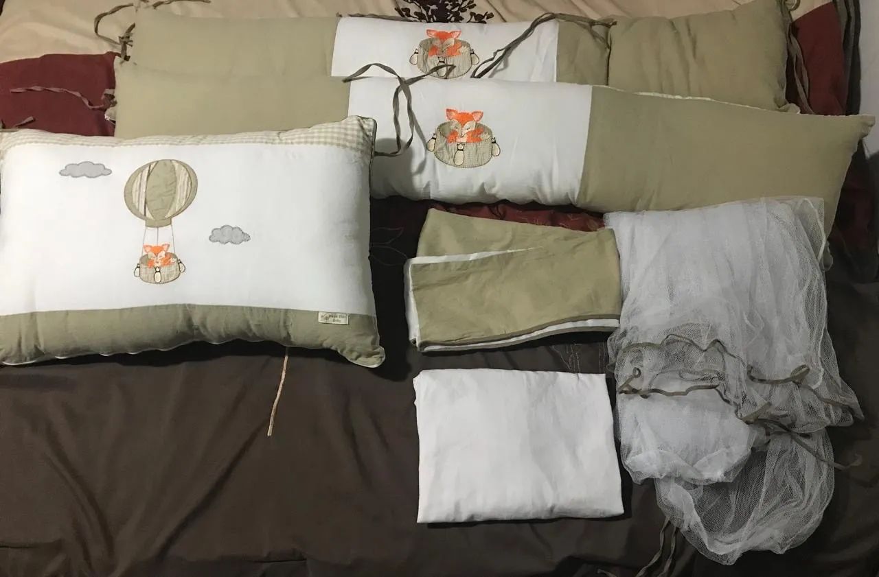 Almofadas de proteção para berços.