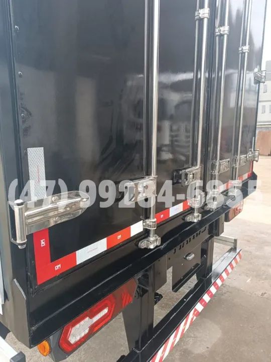 Carreta Baú 30 paletes ano 2020 semi nova super reforçada  - Foto 8