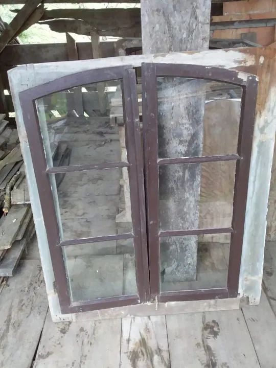 Janelas Antigas Demolição - Foto 2