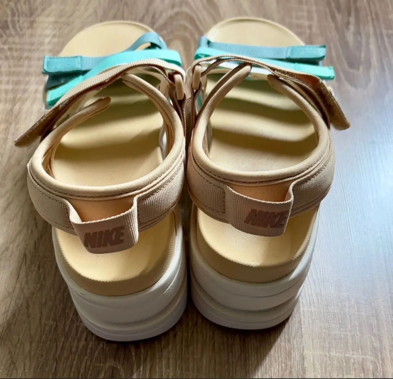 Sandália nike 35 - Foto 3