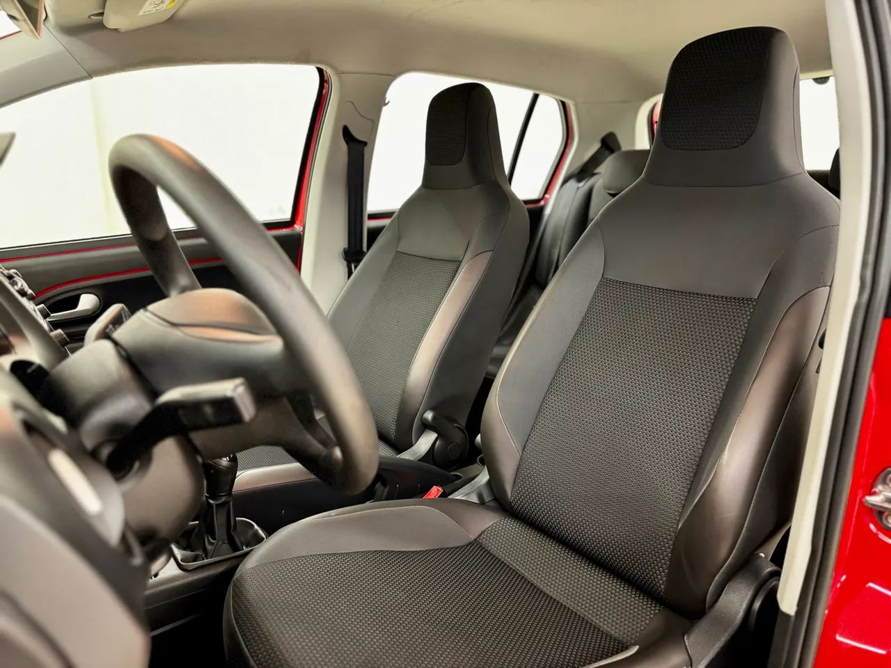 Volkswagen Up! Extreme 1.0 TSI Total Flex 12V 5P 2020 - Foto 6