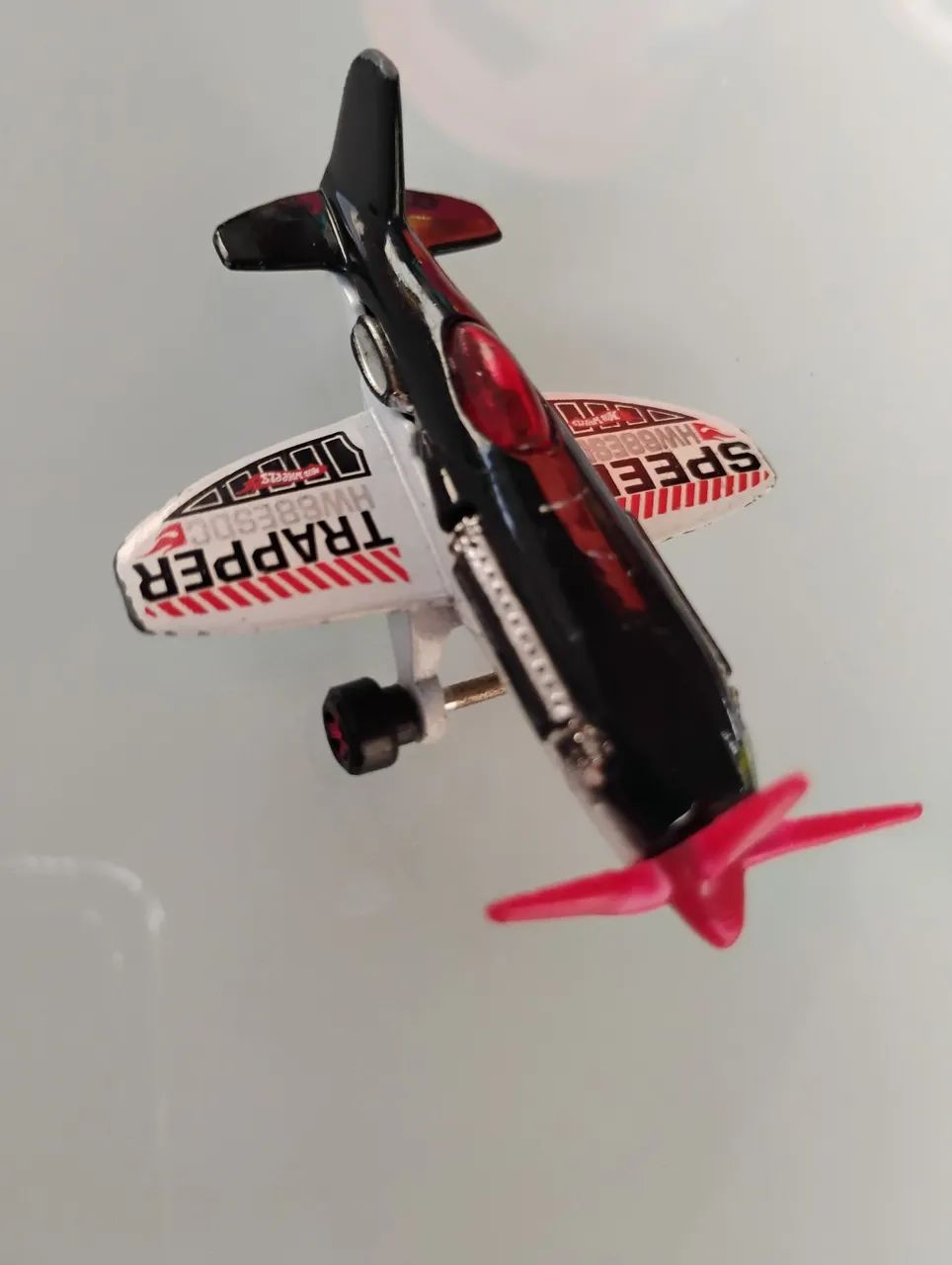 Miniatura de avião Trapper Hot Wheels MAD PROPZ - Foto 3