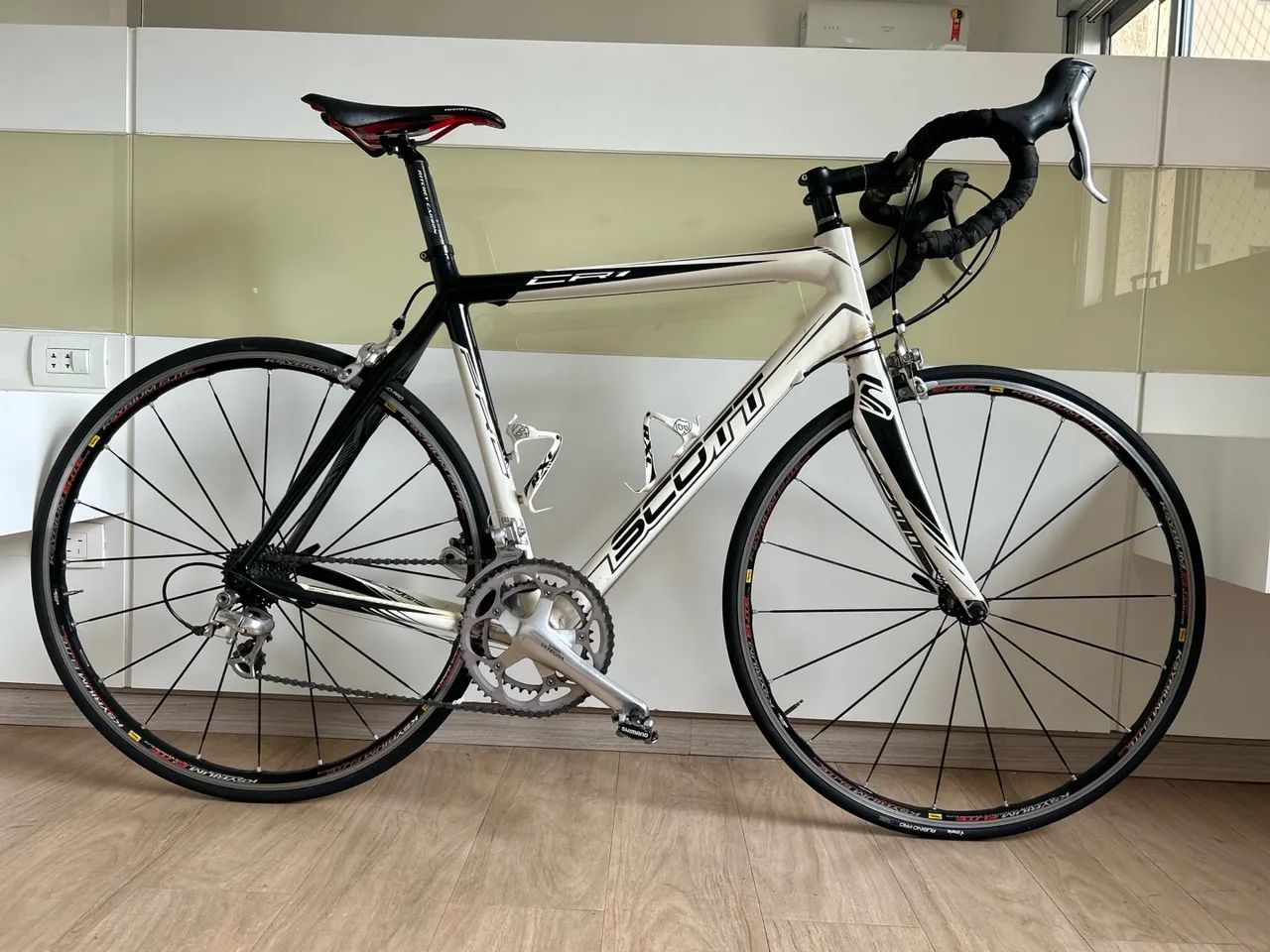 Bicicleta speed Scott CR1 Pro Carbono 54 Grupo Ultegra - Ciclismo