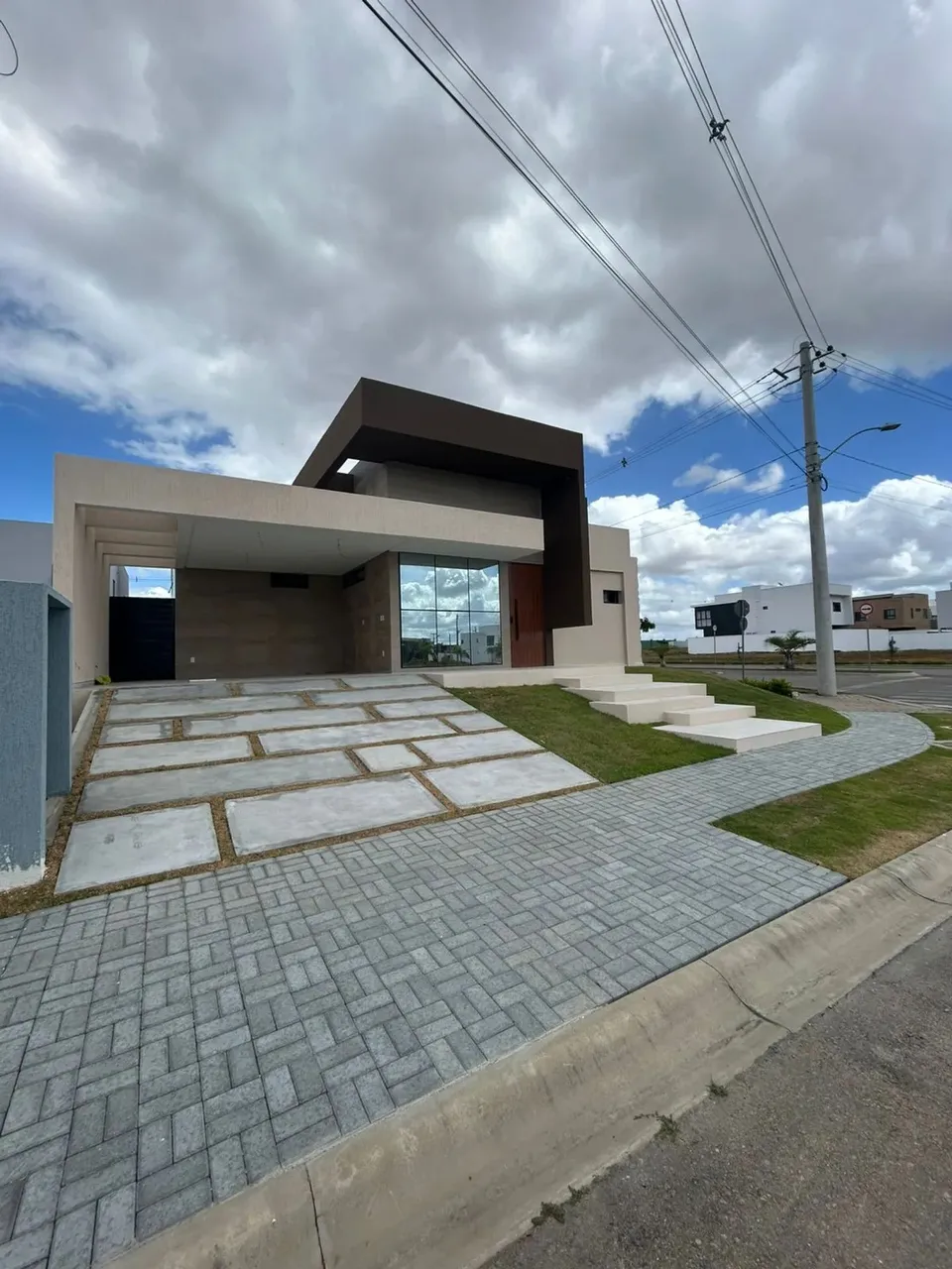 Imóvel para venda tem 180 metros quadrados com 3 quartos em Universitário - Caruaru - PE