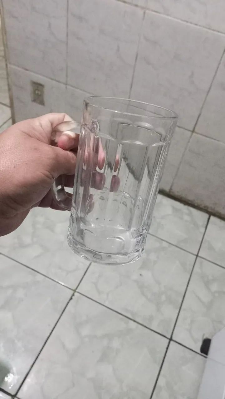 18 Canecas de chopp 340ML