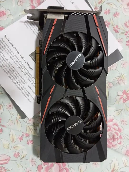 Placa de vídeo AMD RX 580