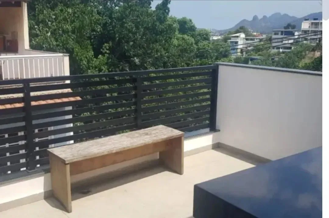 LINDA CASA CONDOMINIO 3QTS SUITE 140M2 TERRAÇO GOURMET ACEITA FINANCIAMENTO