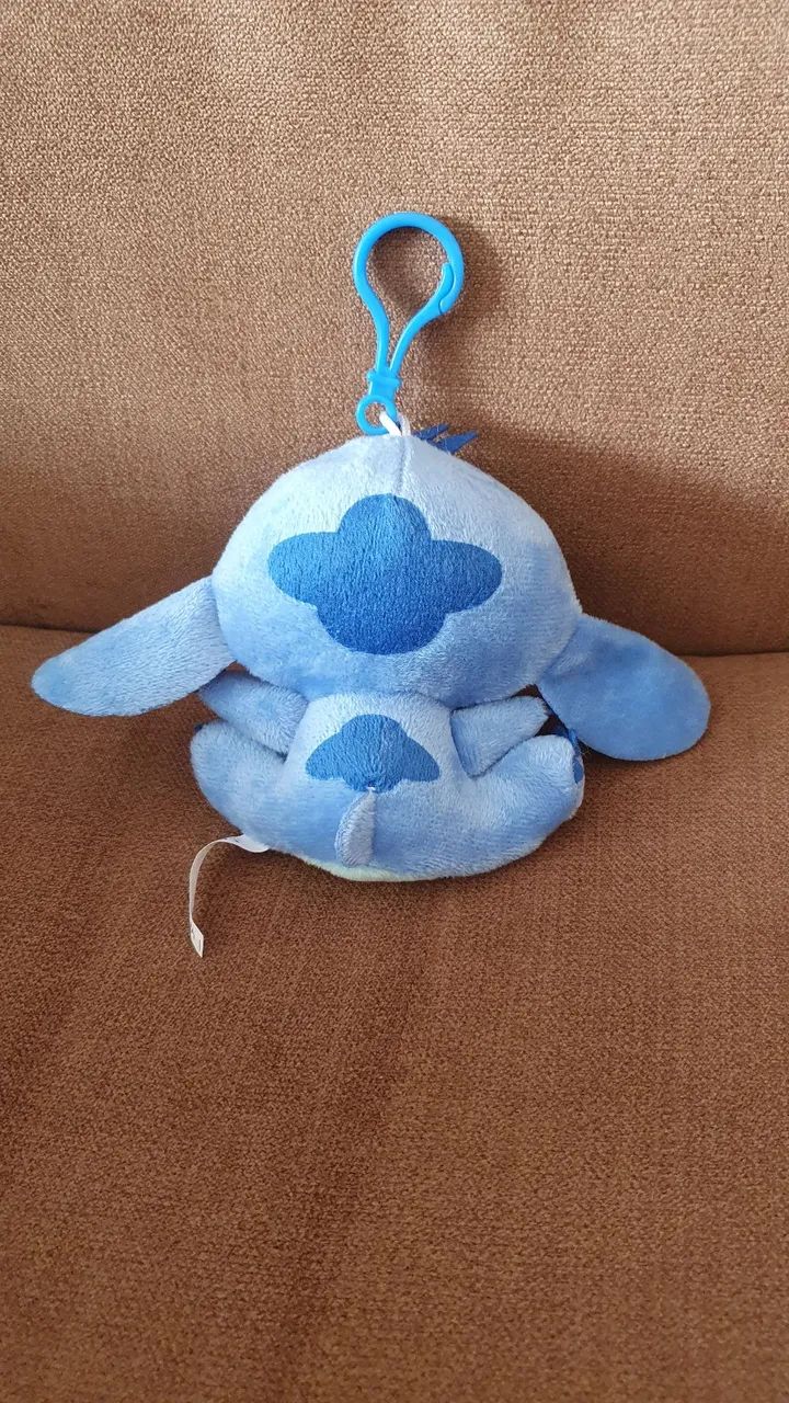 Pelúcia Stitch com chaveiro - Foto 2