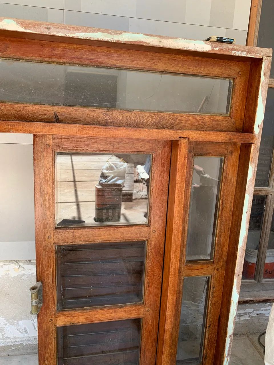 VENDO JANELA COLONIAL COMPLETA USADA 2x1,20 - Foto 4