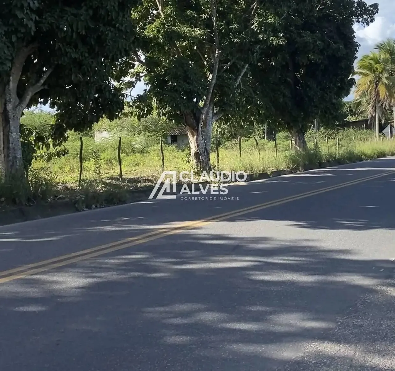 TERRENO COM ESCRITURA PÚBLICA COM 68.000 M2 NO BAIRRO SANTO ANTONIO