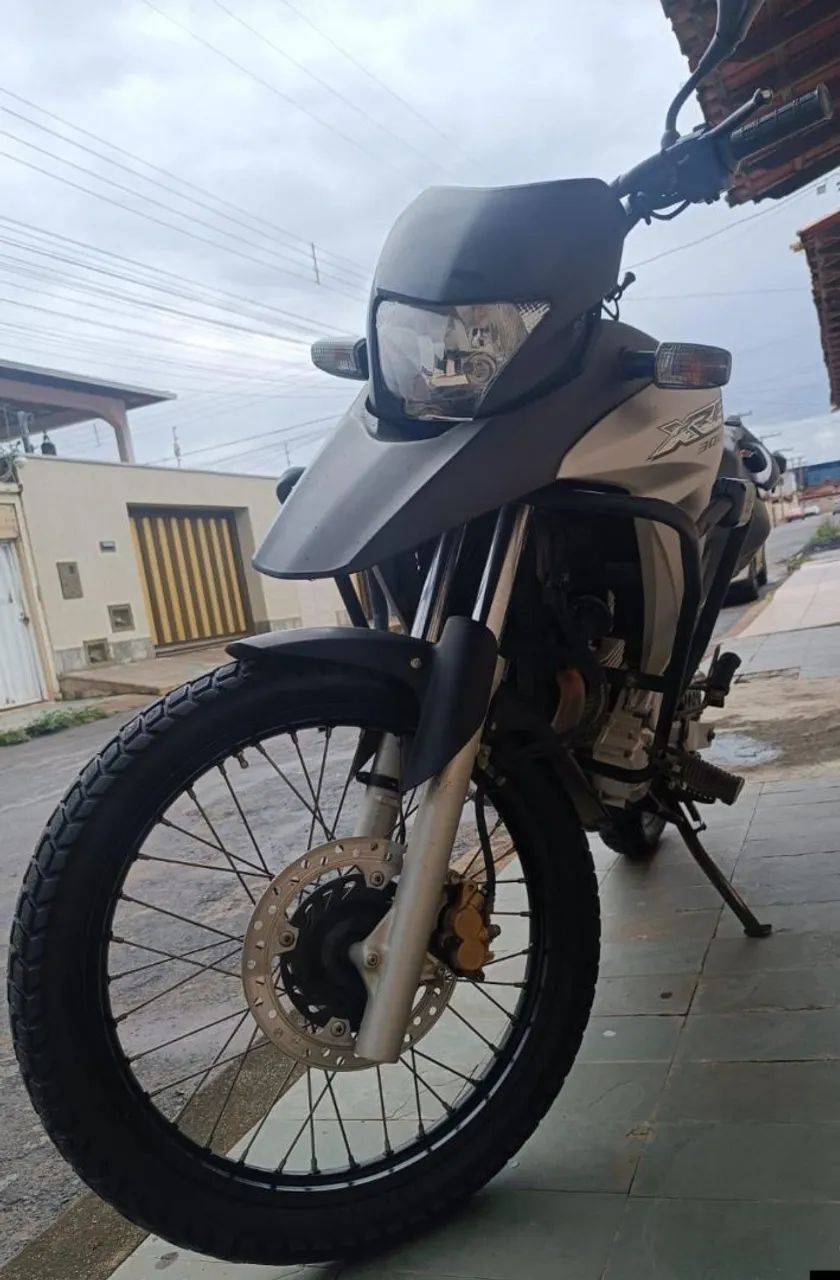 XRE300 Ano 2017, TÔ PEDINDO TABELA FIPE, POREM, VALOR NEGOCIAVEL..LEIA ANUNCIO.. - Foto 9