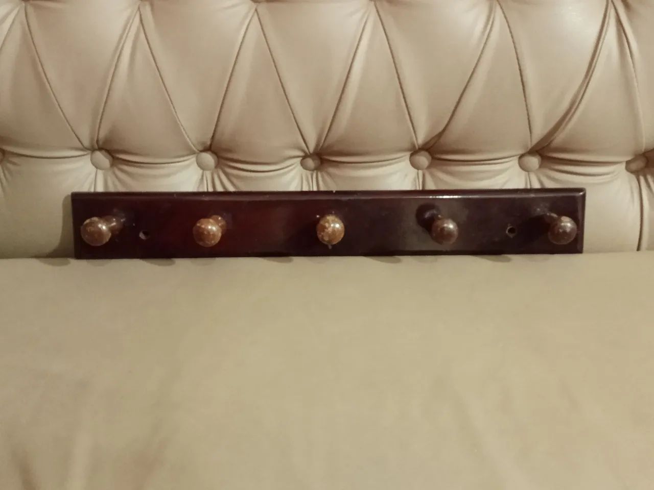 Cabideiro Fixo em Madeira para Parede 