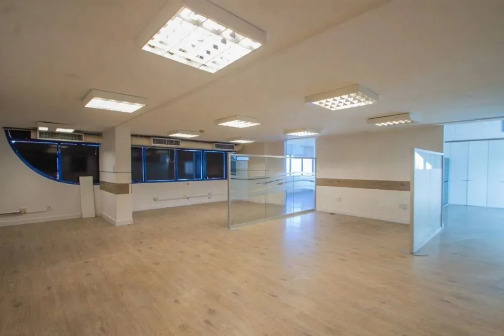 Salas conjugadas com 177m² para alugar em Boa Viagem