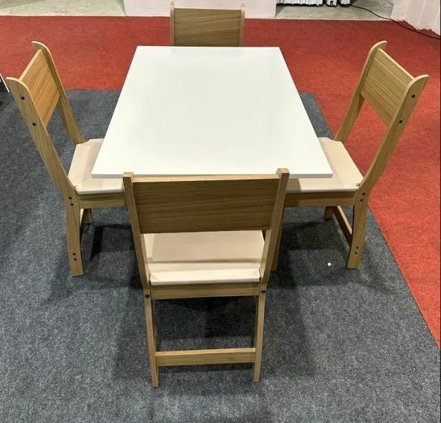 mesa com 4 cadeiras milano  - Foto 2