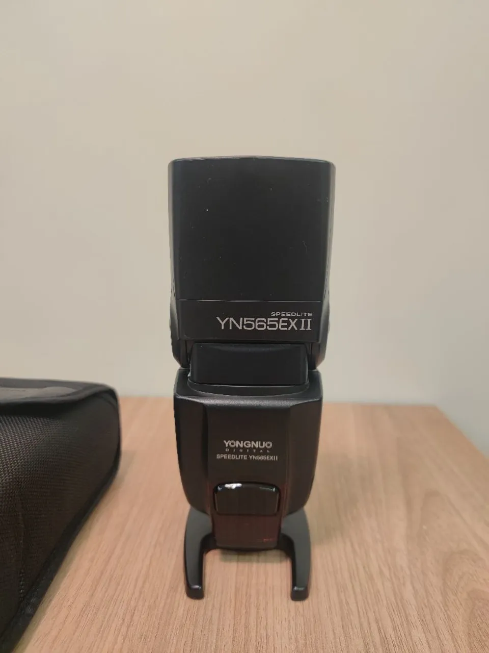Flash Yongnuo YN565EX II Speedlite - Ideal para fotos!