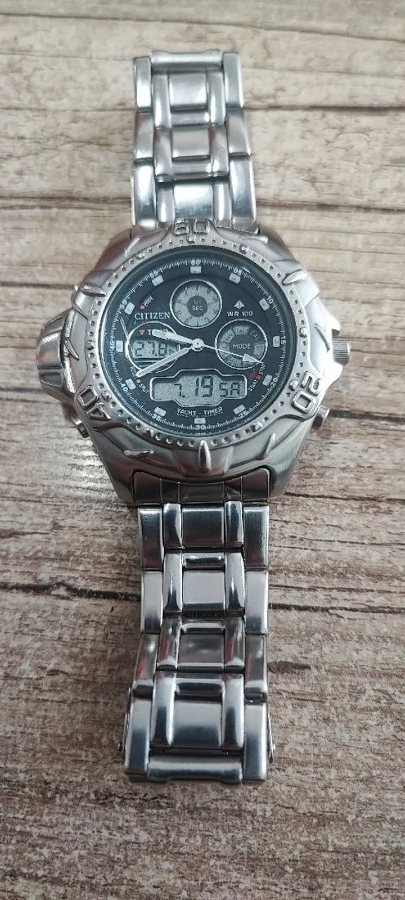 Maravilhoso relógio Citizen C700 temperatura