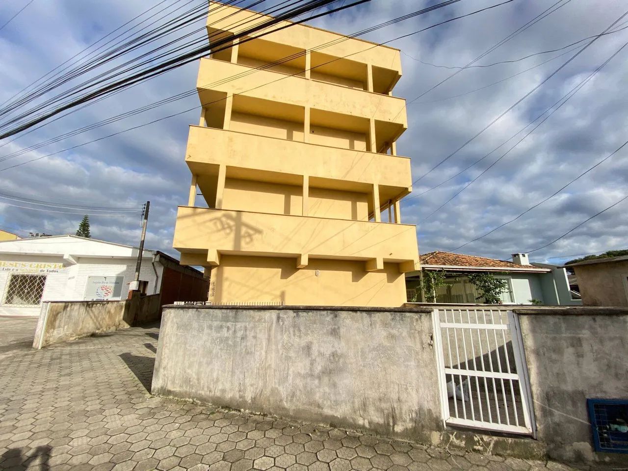 Prédio com 15 apartamentos, 688,5m², a venda em Bal. Barra do Sul - Salinas - Foto 5