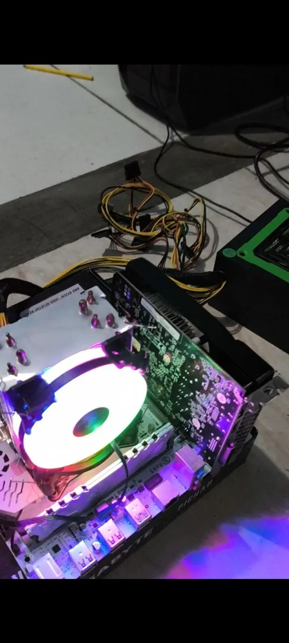 Kit Xenon placa mãe x99 memória ram 16G placa de vídeo GTX 1050TI 4G fonte de 600w