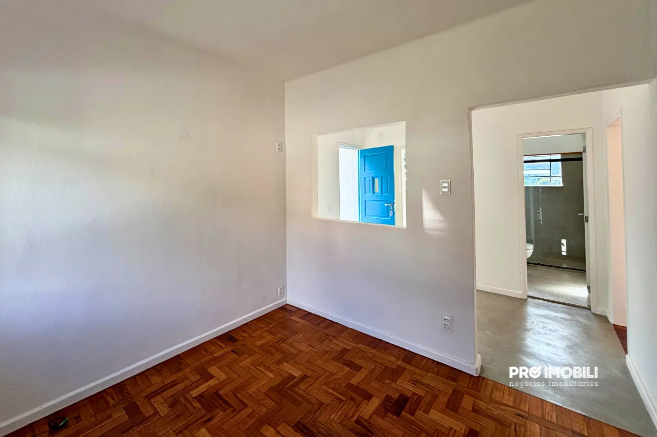 Apartamento super charmoso, um quarto, para alugar nas Braunes, Nova Friburgo - RJ